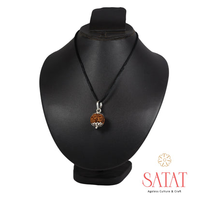 Six Face Rudraksha Pendant